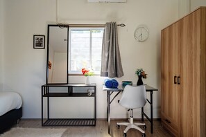 Wardrobe - Beachfront Villa with Sunset (Koh Samui)