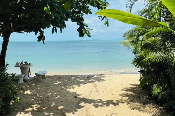 Luxury Double Room, Beach View | Beach/ocean view