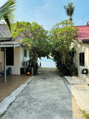 Front of property - Beachfront Villa with Sunset (Koh Samui)