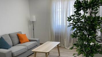 智能电视、办公室