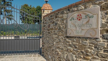 Dettaglio esterni