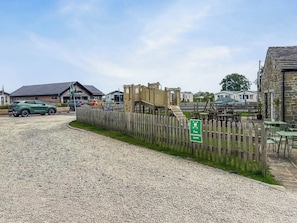 Ulkoruokailutilat