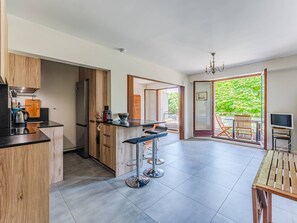 Mikrowelle, Ofen, Geschirrspüler