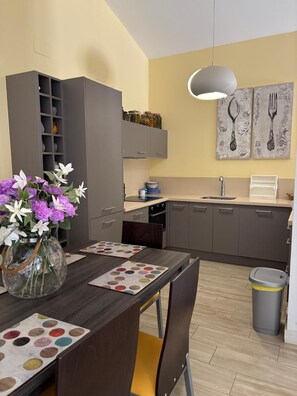 Villa Confort, vue jardin | Cuisine privée