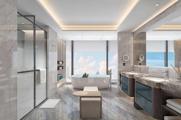 Suites | Bathroom | Rainfall showerhead, free toiletries, hair dryer, bathrobes