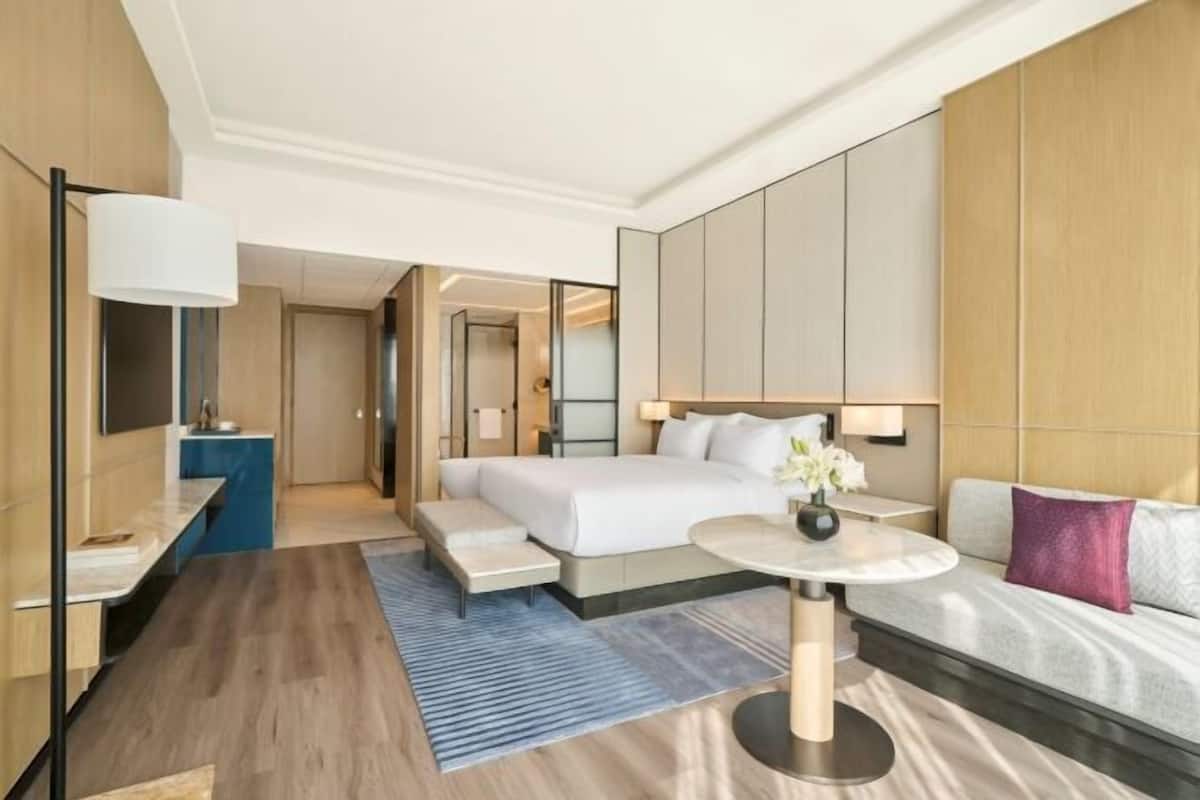 Minibar, skrivbord, mörkläggningsgardiner och gratis wi-fi