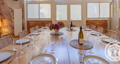 Spacious 8-bedroom cottage in Anjou vineyards