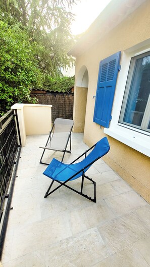 Terrace/patio - L'Oustalette in Forcalquier (Forcalquier)