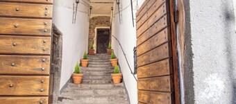 Count Fioravanti Suite