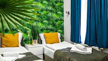 Habitación triple | Escritorio y wifi gratis