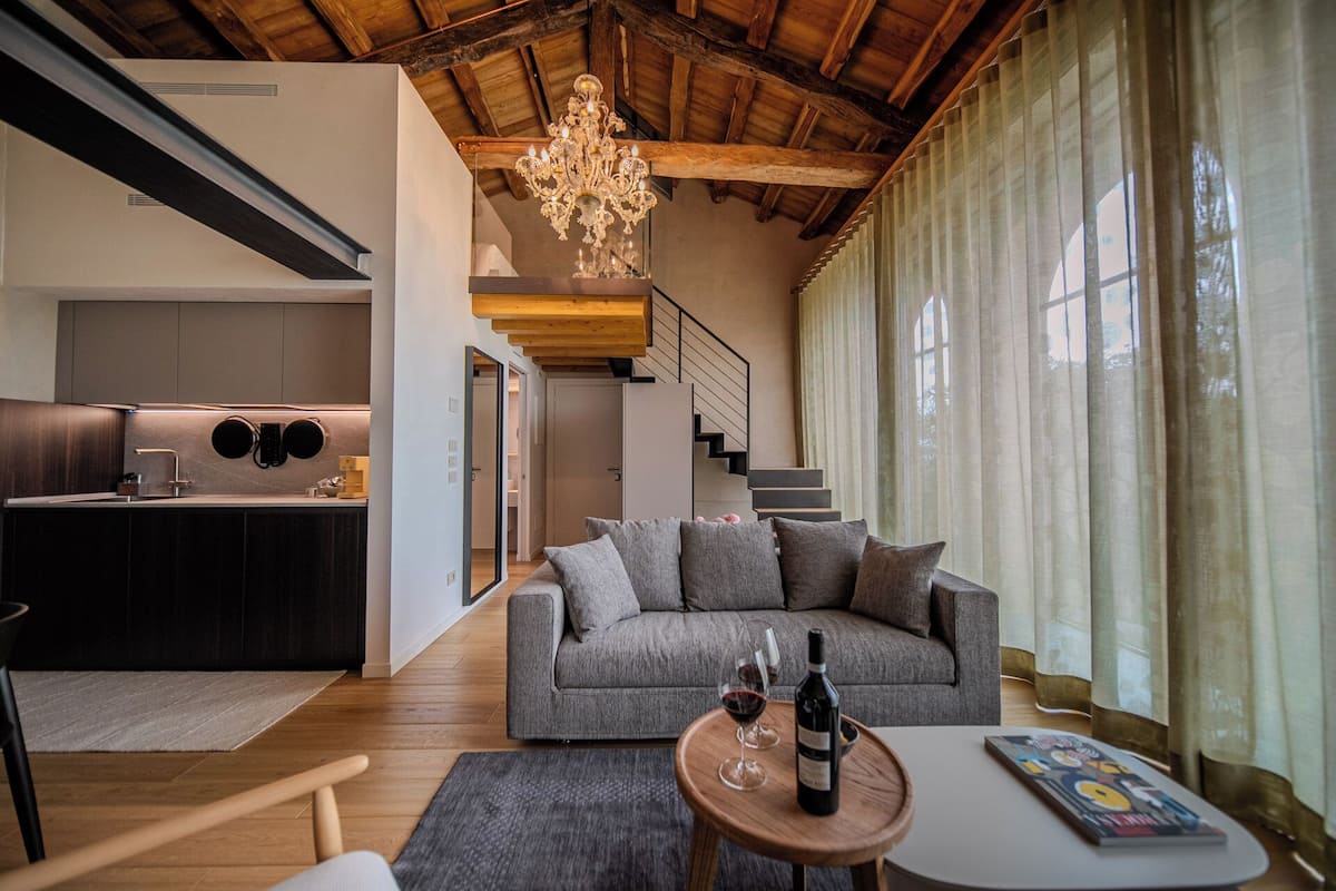 Duplex, Vineyard View | Living area