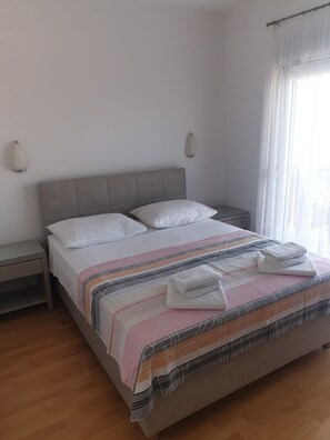 1 Schlafzimmer, Bügeleisen/Bügelbrett, WLAN, Bettwäsche