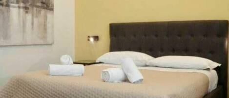 Minibar (con alcuni snack e alcune bevande gratis)