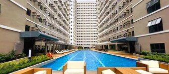 Modern Cozy Studio with Netflix