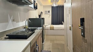 Studio Tiêu chuẩn, quang cảnh thành phố | Bếp riêng