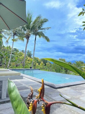 Outdoor pool - Green Sunrise Hill View (Penida Island)