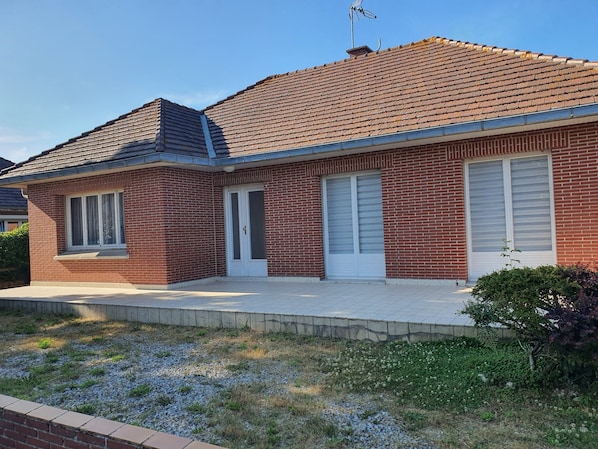Exterior - SINGLE-STOREY HOUSE 700M FROM THE SEA - 2 BEDROOMS (Camiers)