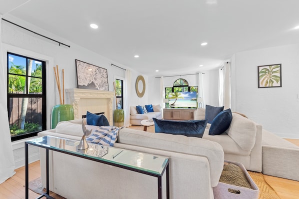 Smart TV, fireplace, offices