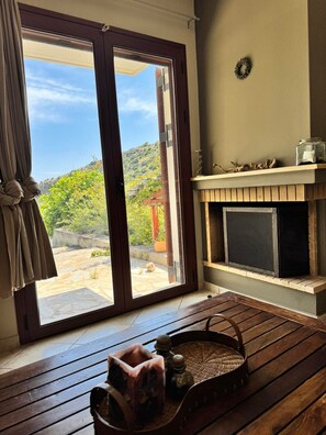 House, Smoking | 4 bedrooms