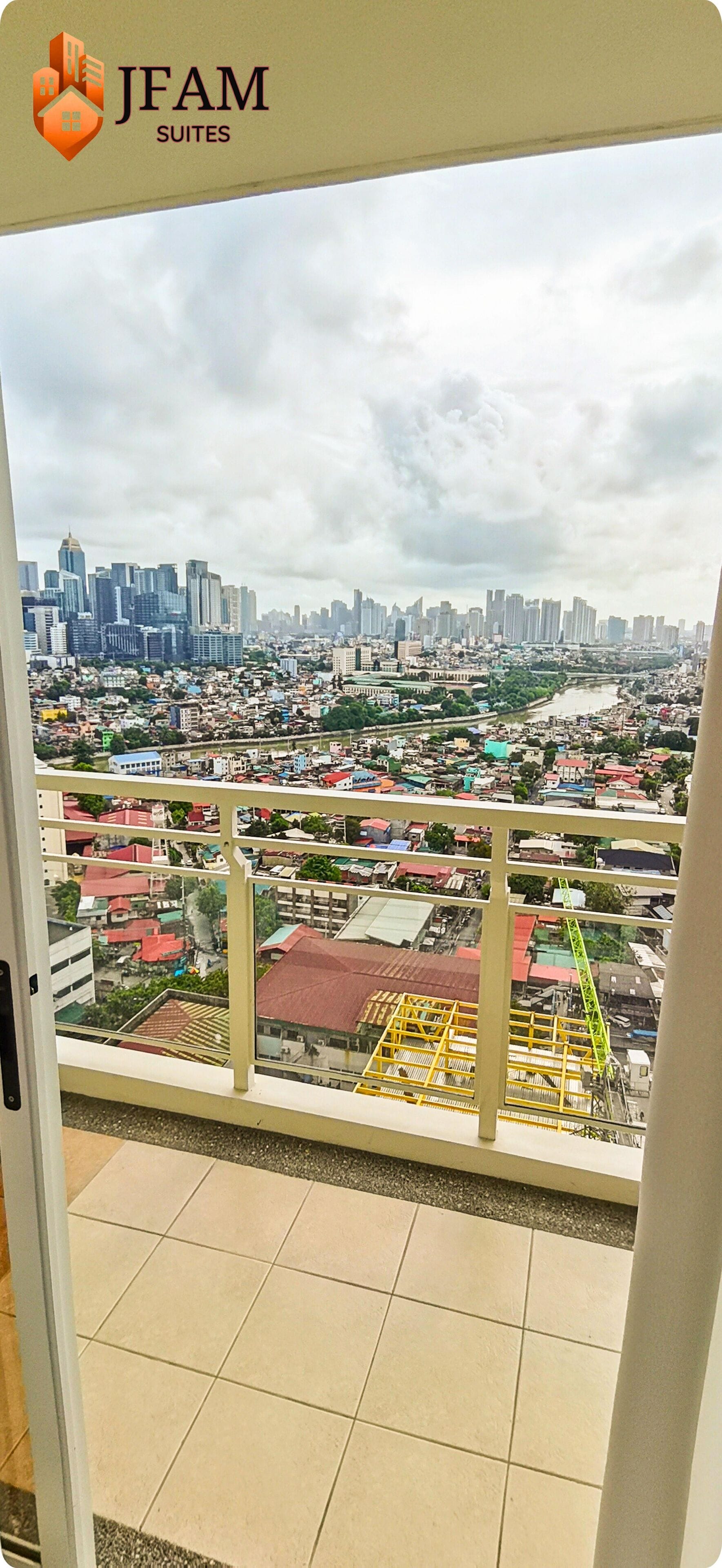 JFam Suites Amina 3006 | Free WiFi