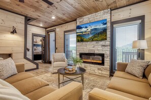 Älytelevisio, takka, videopelejä