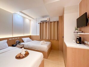 Superior Twin Room, Non Smoking, City View | Blackout drapes, free WiFi - Thrive Hotel (Bangkok)