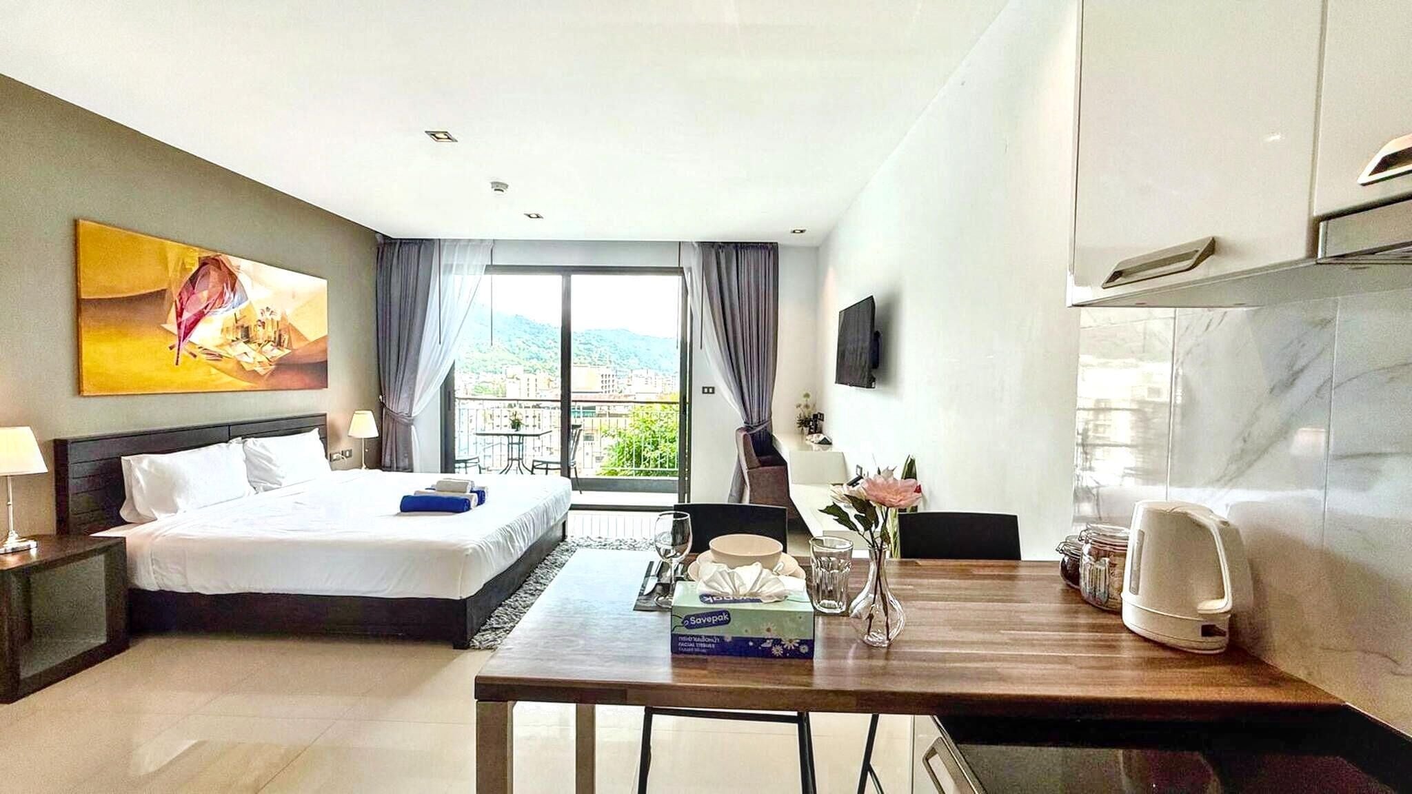 1 bedroom, iron/ironing board, Internet, bed sheets