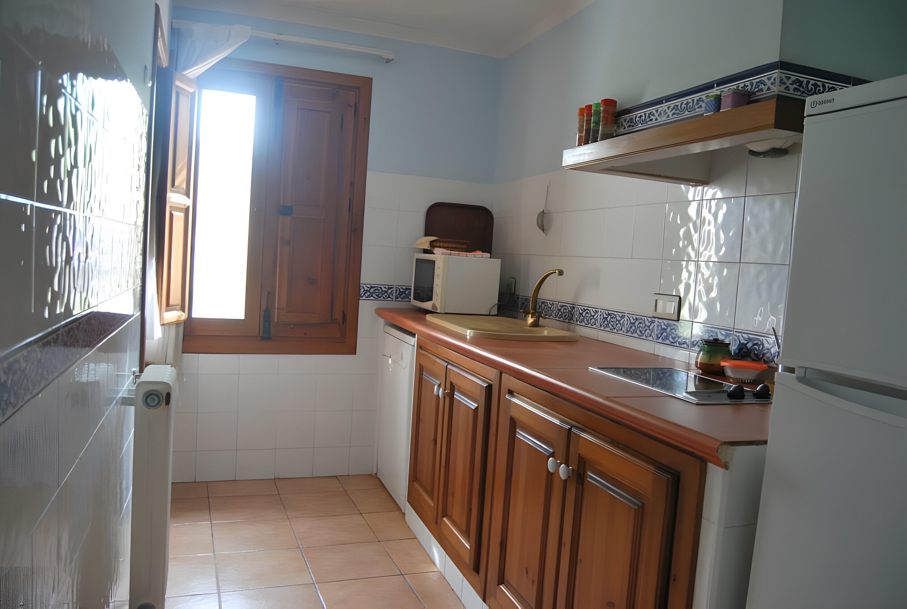 冰箱、微波炉、炉灶、洗碗机