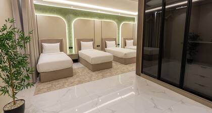 Luxury suites Hotel