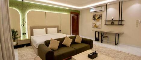 Luxury Apartment, City View | Premium bedding, memory foam beds, in-room safe, blackout drapes