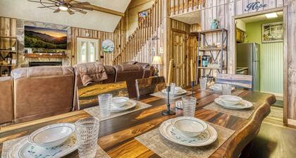 Pigeon Forge Mountain View Cabin Rental