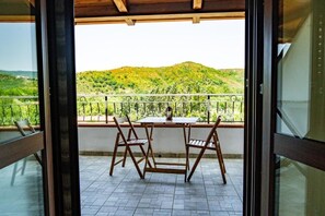 Escritorio y wifi gratis