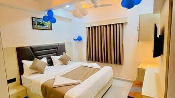 Classic Double Room | Free WiFi, bed sheets