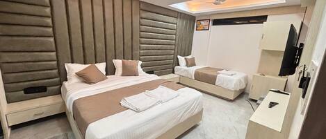 Classic Double Room | Free WiFi, bed sheets