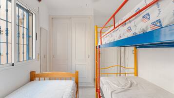 2 soveværelser, strygejern/strygebræt, Wi-Fi, sengetøj