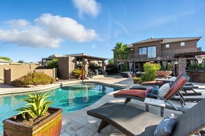 Beheizter Pool