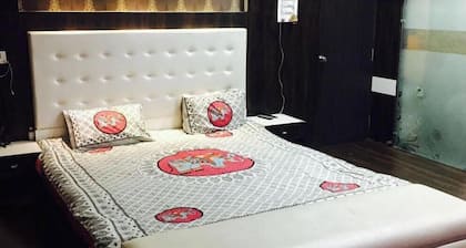 HOTEL SHIV SADHNA