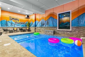 Innenpool, beheizter Pool