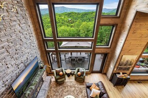 TV connectée, cheminée