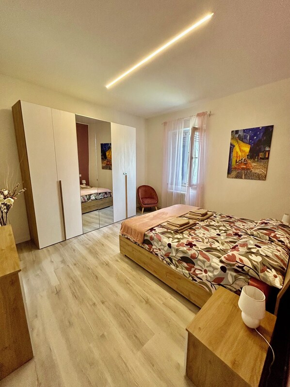1 bedroom, iron/ironing board, travel crib, free WiFi