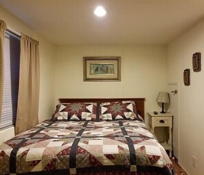 1 bedroom, free WiFi, bed sheets