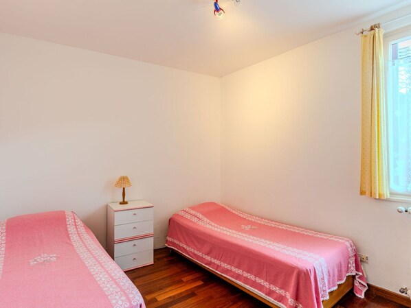 2 bedrooms, free WiFi