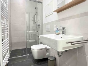 Håndklæder, Sæbe, Toiletpapir