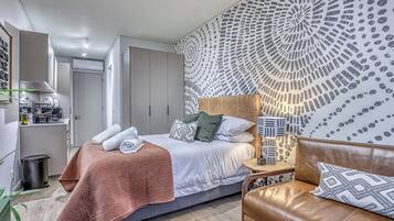 1 bedroom, iron/ironing board, free WiFi, bed sheets