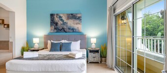 Sunset Views and Serenity - Reunion Escape for 4