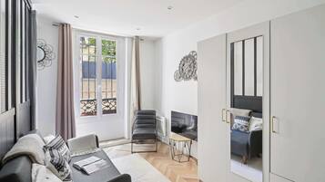 Smart TV, offices