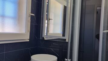 シャワー、タオル