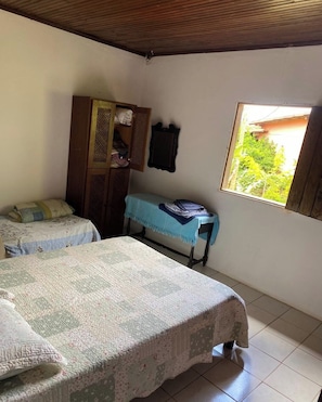 3 bedrooms, WiFi, bed sheets - Cida's House access to the Cipó River (Serra do Cipó)