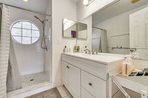 Apartment (3 Bedrooms) | Interior - 4 Mi to Wdw: Condo w/ Family-friendly Perks! (Kissimmee)
