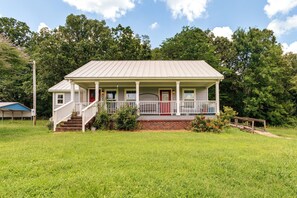 House (3 Bedrooms) | Front of property - 7 Mi to Ole Miss: Quiet Rural Retreat w/ Yard! (Oxford)